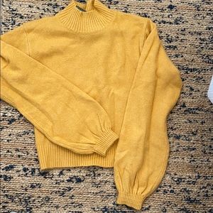 Never worn Orange fall cropped sweater